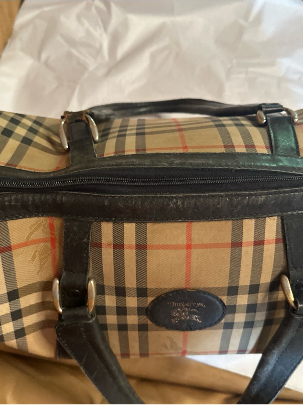 Vintage Burberry Plaid Duffel Boston Bag with Black Leather Trim - Picture 8 of 16